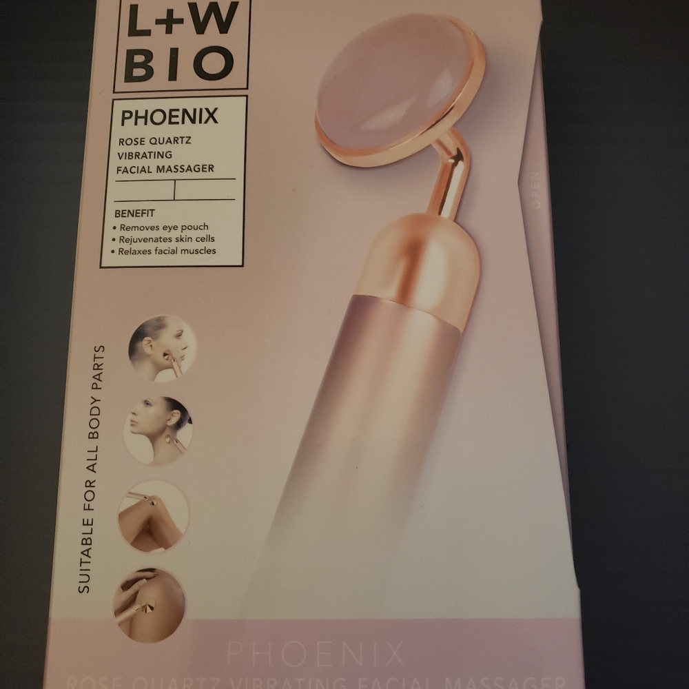 L+W BIO rose quartz vibrating facial mas